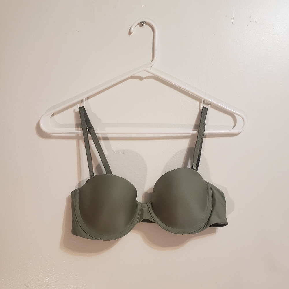 Victoria's Secret - multi strap pushup bra 34A